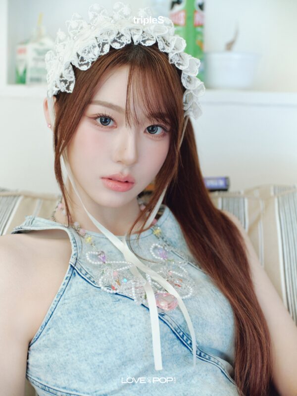 Xinyu tripleS ASSEMBLE26 LOVEnPOP Blooming Flower ver. Concept Photo